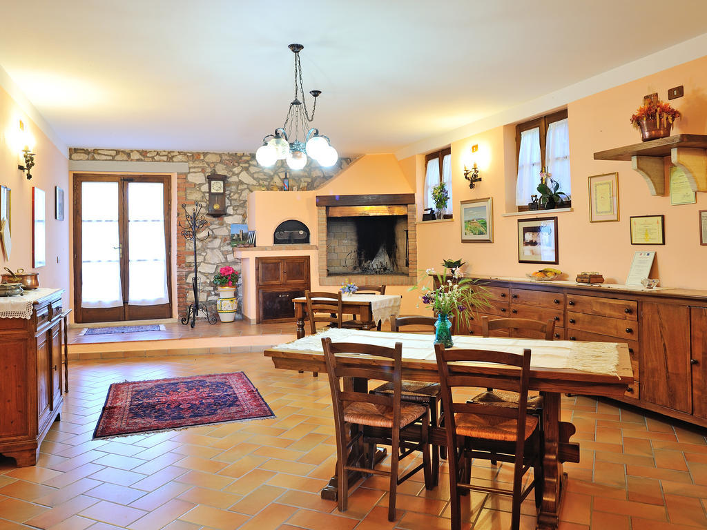 Agriturismo La Buca Di Bellugi サン・クイーリコ・ドルチャ エクステリア 写真