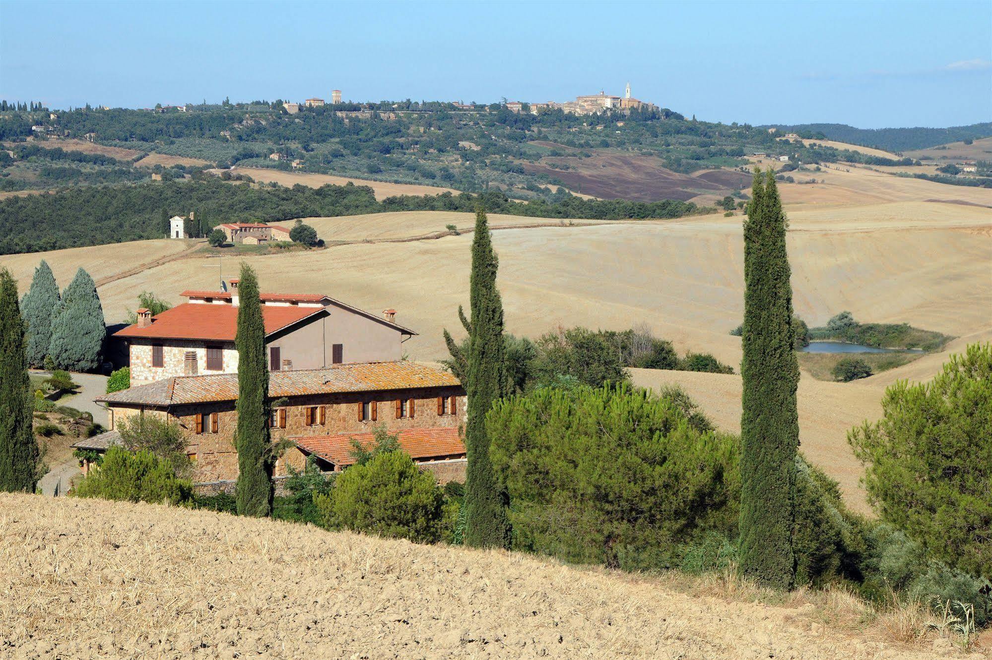 Agriturismo La Buca Di Bellugi サン・クイーリコ・ドルチャ エクステリア 写真